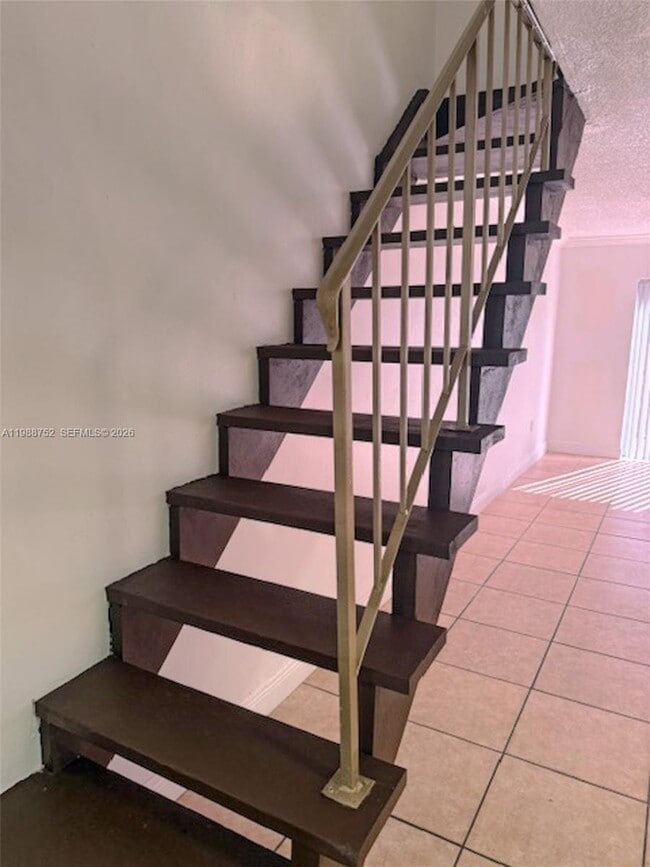 Building Photo - 4415 W 10th Ln