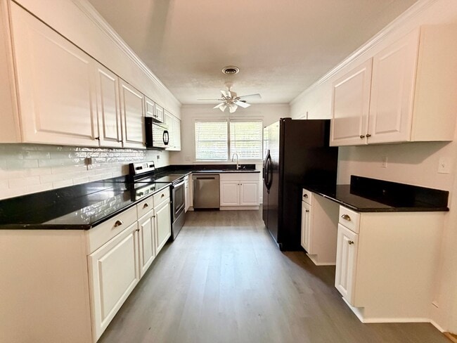 Building Photo - wilmot2722