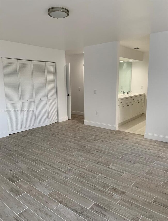 Building Photo - 6950 SW 55th Terrace E