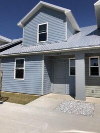 Building Photo - 1234 Grace Ave
