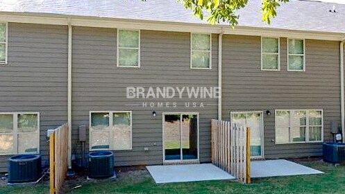 Building Photo - 1930 Old Dogwood