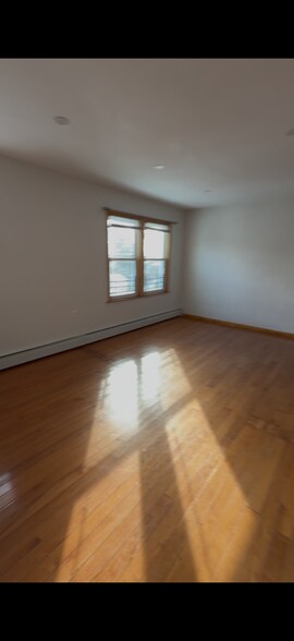 Building Photo - 4518 164th St