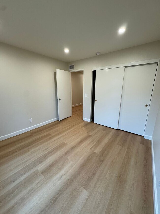 Building Photo - Renovated Home with Modern Comfort and Spacious Living