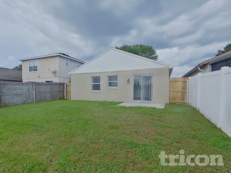 Building Photo - 7812 Sagebrush Pl