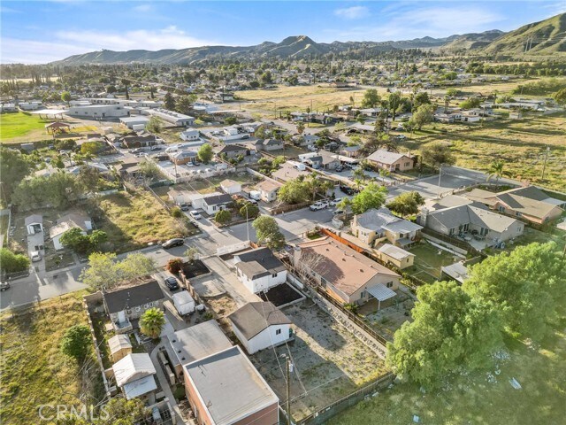 Building Photo - 906 N Allen St