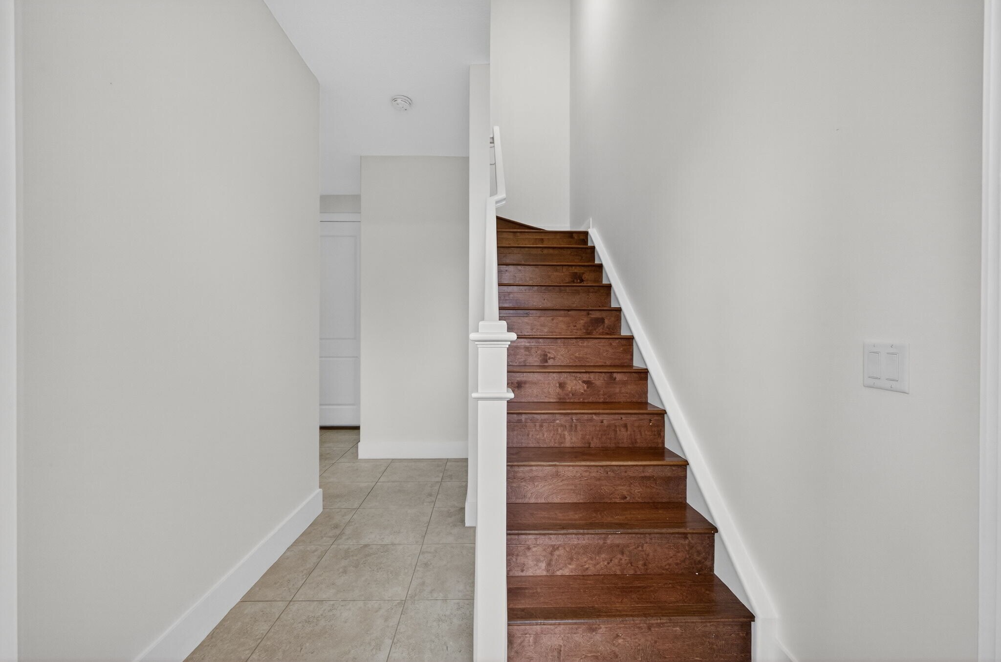 Building Photo - 7089 Edison Pl