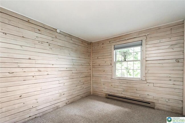Building Photo - 315 Moyers Ln