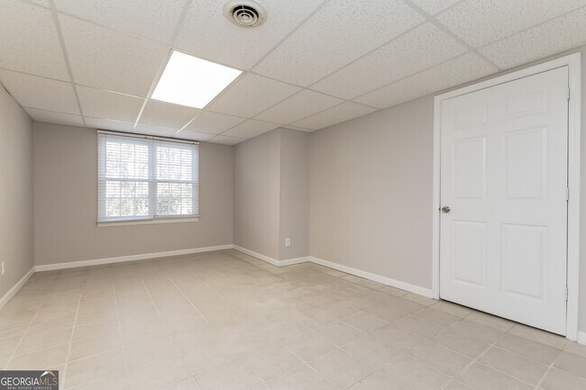 Building Photo - 3093 Glynn Mill Dr
