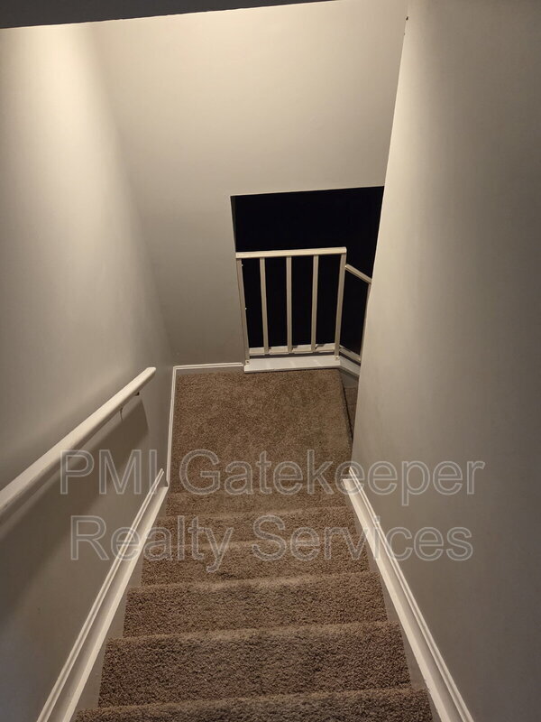 Building Photo - 9834 Chimney Sweep Ln