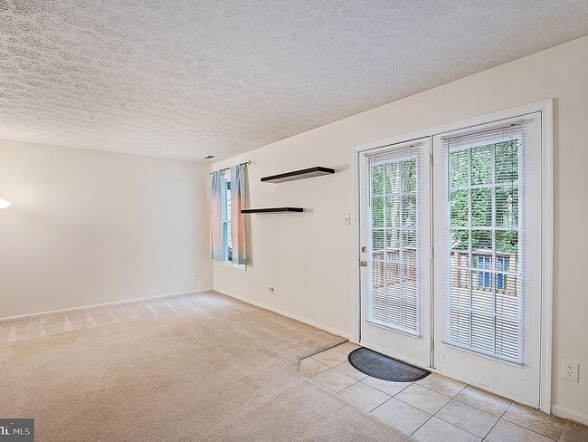 Building Photo - 1504 Virginia Ct