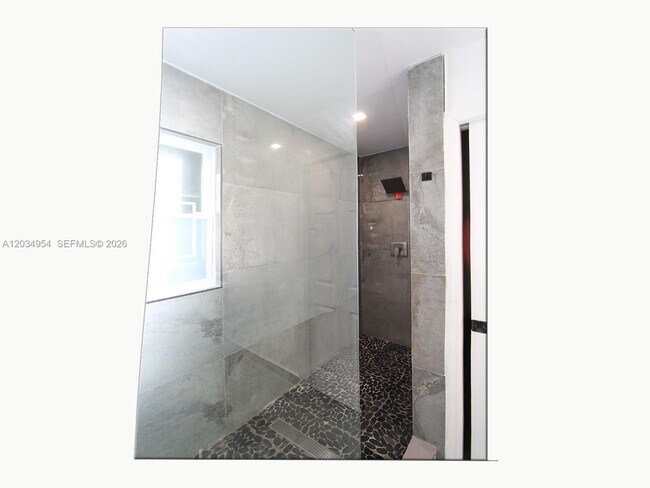 Building Photo - 14740 SW 108th Terrace