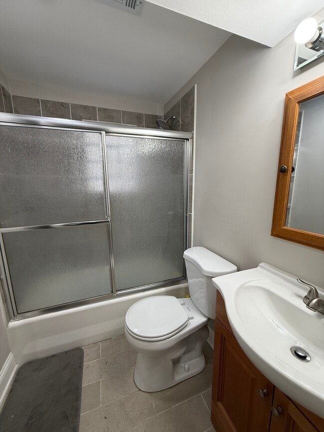 Building Photo - 4948 S Winchester Ave