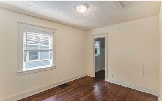 Building Photo - 122 Mifflin Ave