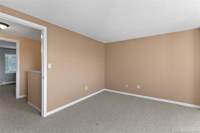 Building Photo - 675 Townsend Ave