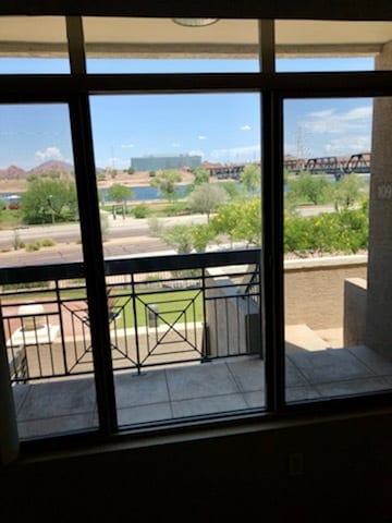 Building Photo - 425 W Rio Salado Pkwy