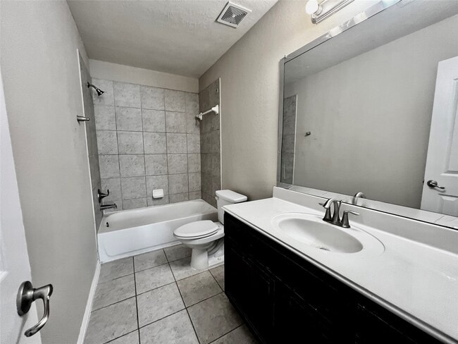 Building Photo - 4327 Payton Manor Ln