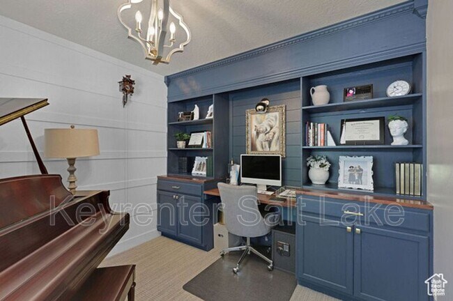 Building Photo - 12473 S Desert Mesa Dr