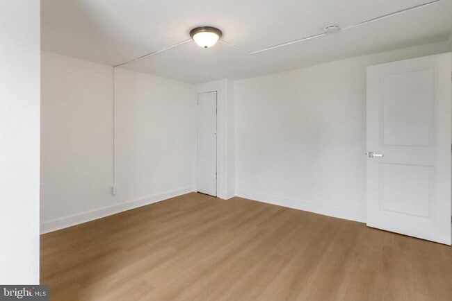 Building Photo - 24369 W Main St