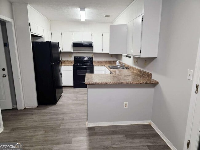 Building Photo - 5500 Marbut Rd