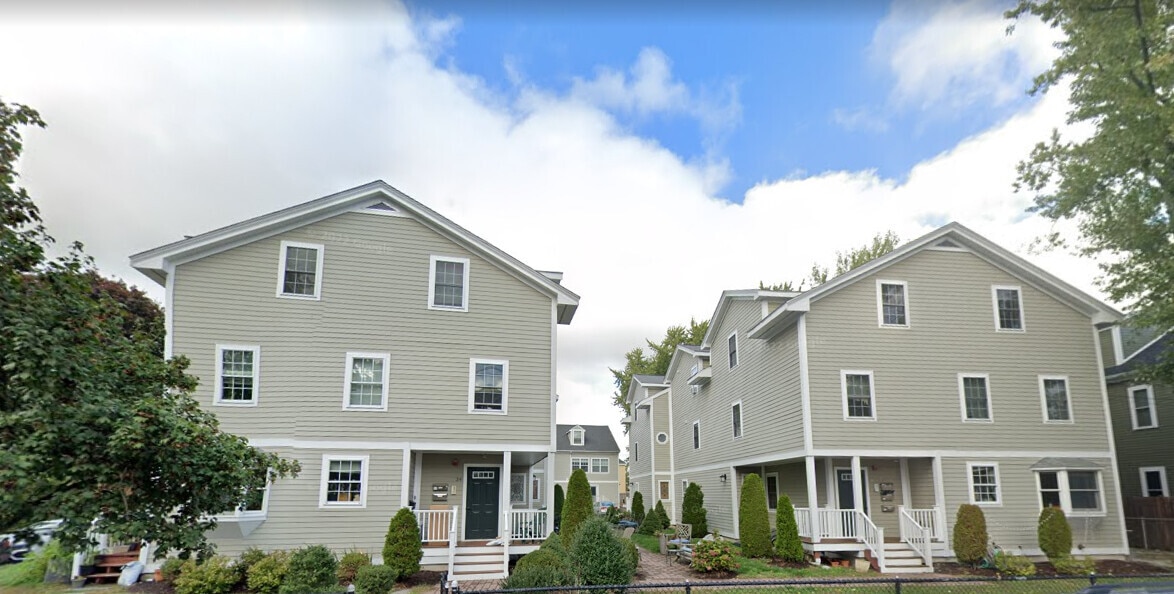 Building Photo - 34 Raymond St