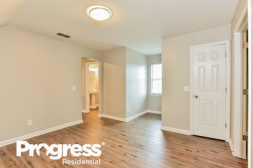 Building Photo - 178 Shiloh Dr