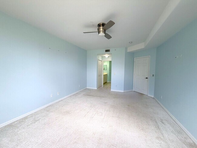 Building Photo - FIRST MONTH'S RENT FREE! 2/2 Condo in SW Cape Coral, Resort Style Living!