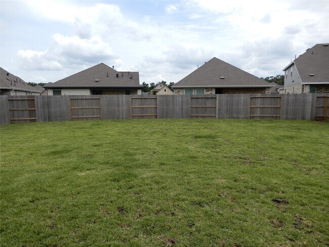 Building Photo - 21102 Trivento Dr