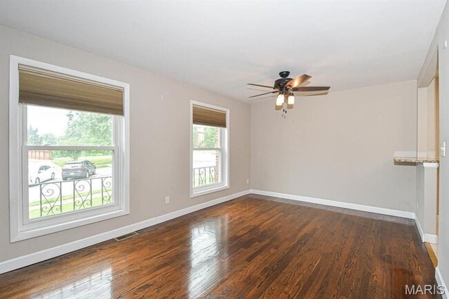 Building Photo - 7359 Balson Ave