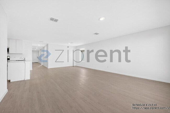 Building Photo - 528 Waymaker Wy