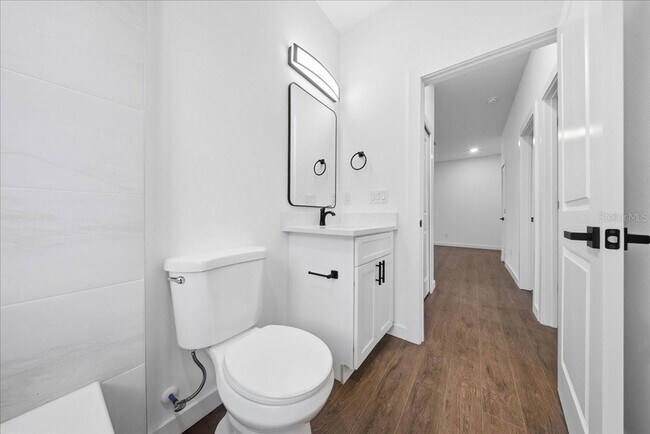 Building Photo - 6464 Ohio Rd