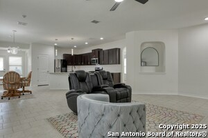 Building Photo - 8732 Ironwood Hill