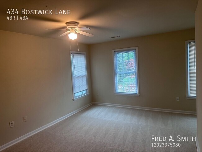 Building Photo - 434 Bostwick Ln