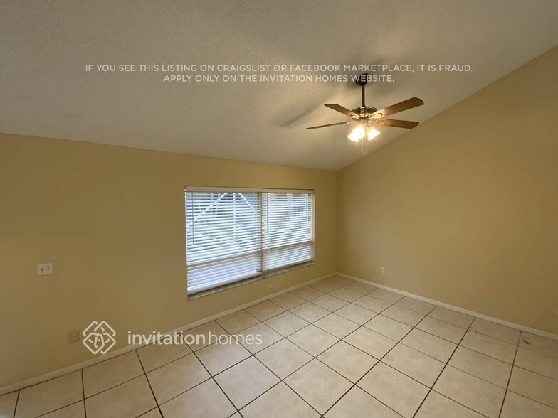 Building Photo - 9648 Tavernier Dr