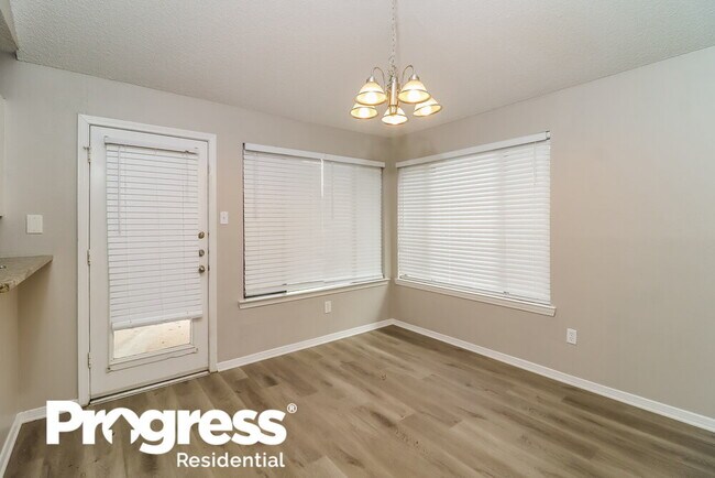 Building Photo - 809 Wyndham Pl