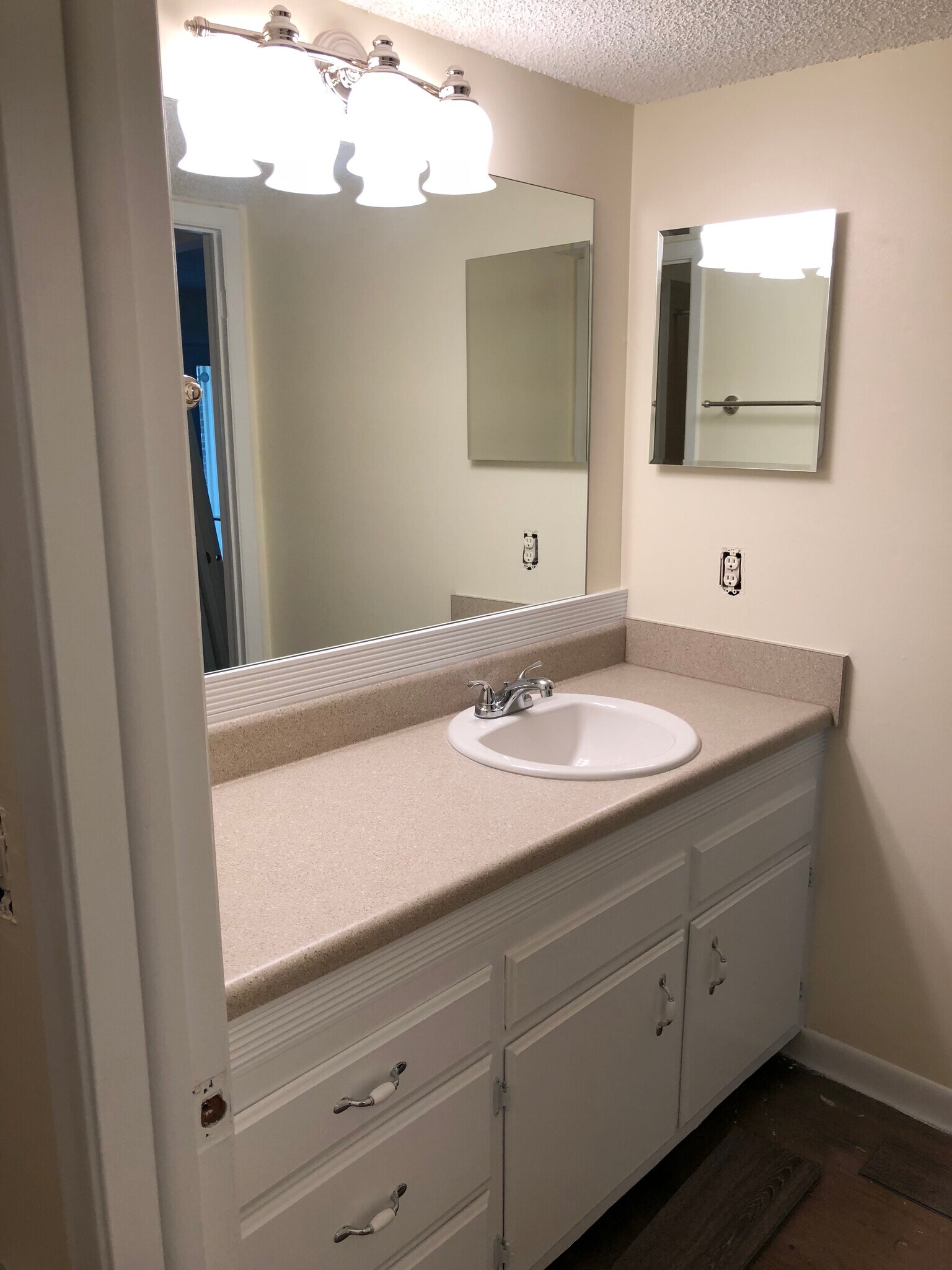 Vanity - 515 Basswood Ave