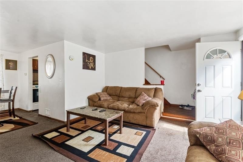 Building Photo - 1769 McNary Blvd