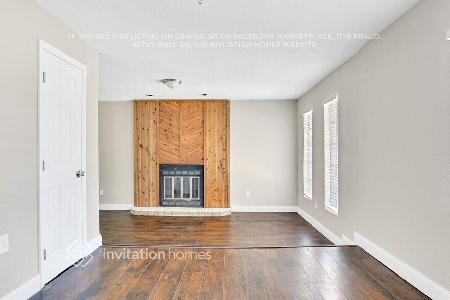 Building Photo - 5183 Lanette St