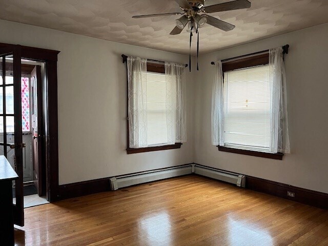 Building Photo - 8 Hill St