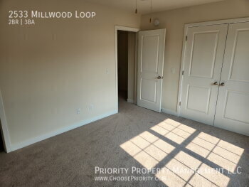 Building Photo - 2BR 2.5BA Townhome, Harrisonburg