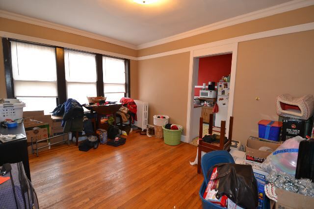 Building Photo - 5023 N Winchester Ave