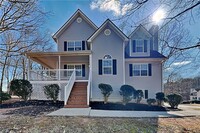 Building Photo - 11 Emerald Ct