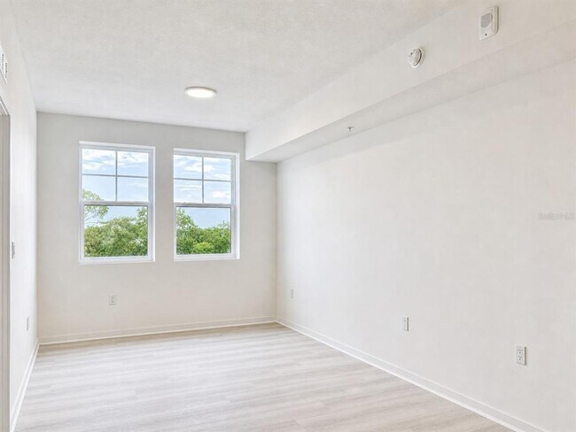 Building Photo - 5563 Millennia Park Dr