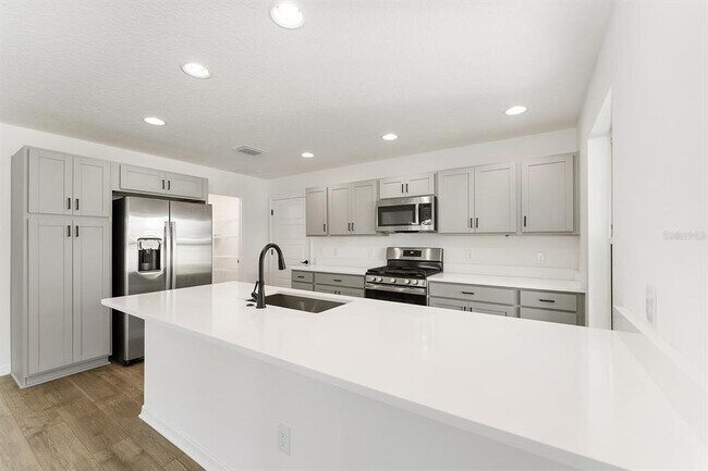 Building Photo - 7848 Byers St