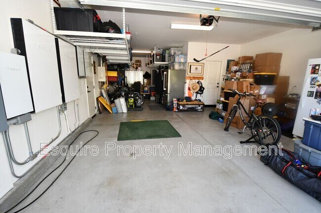 Building Photo - 505 Elm Cottage Ct