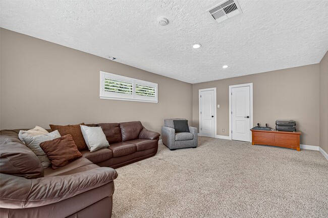 Building Photo - 5815 Green Terrace Ln