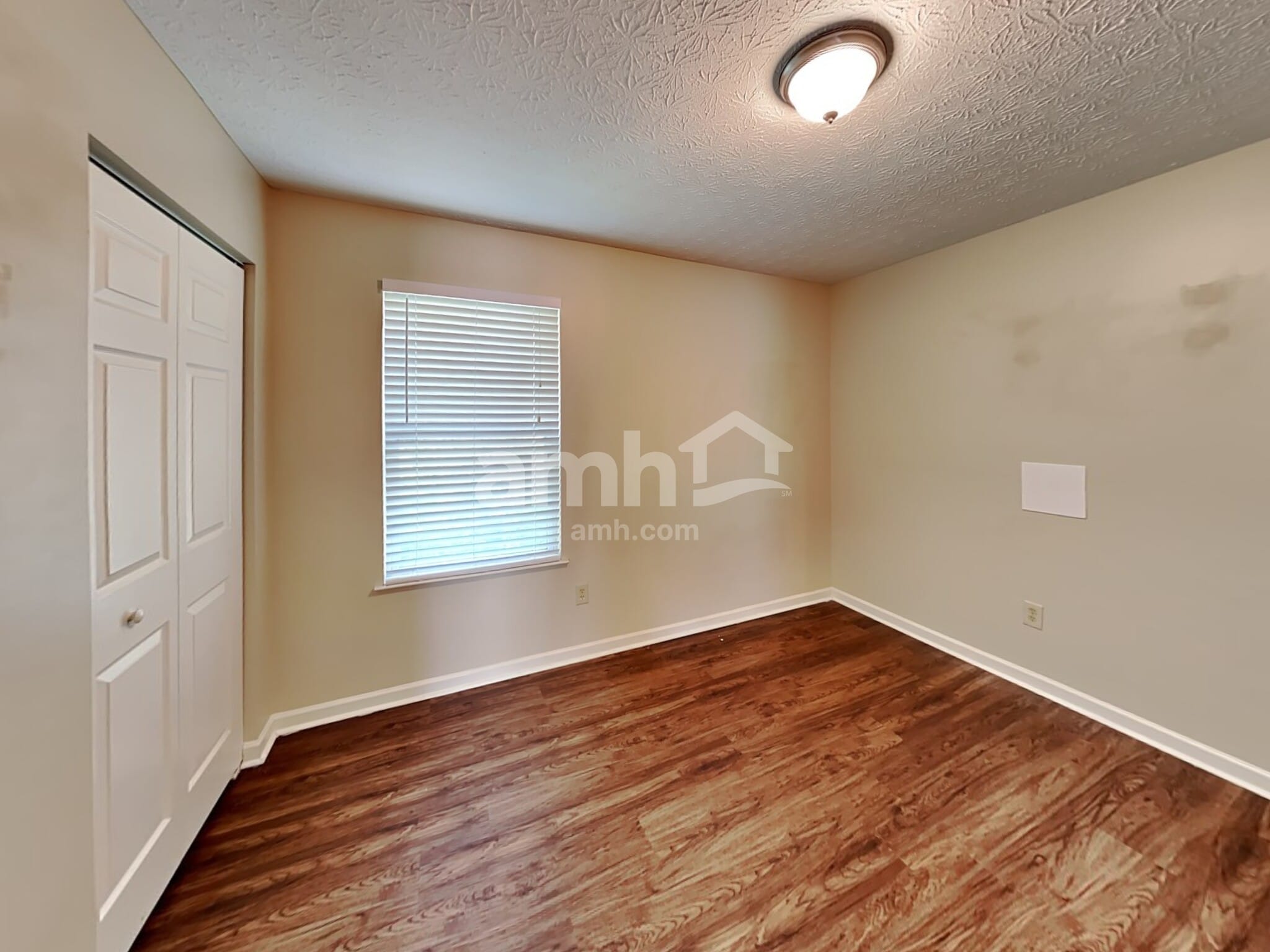 Building Photo - 4906 Bixby Ridge Dr E