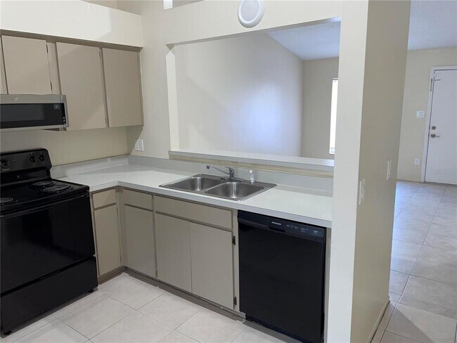 Building Photo - 10376 Riva Ridge Trail