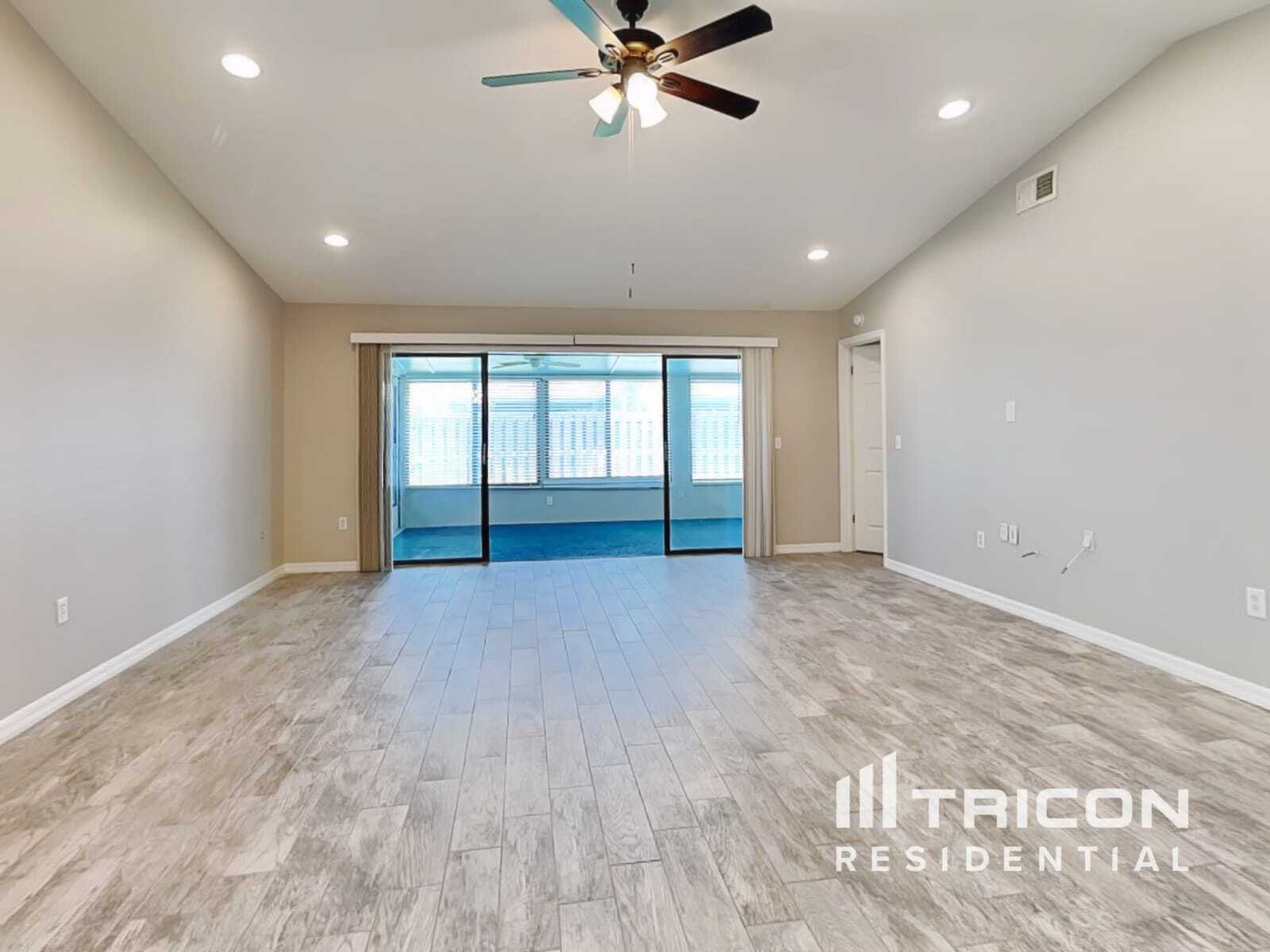 Building Photo - 4005 Cypress Landing S