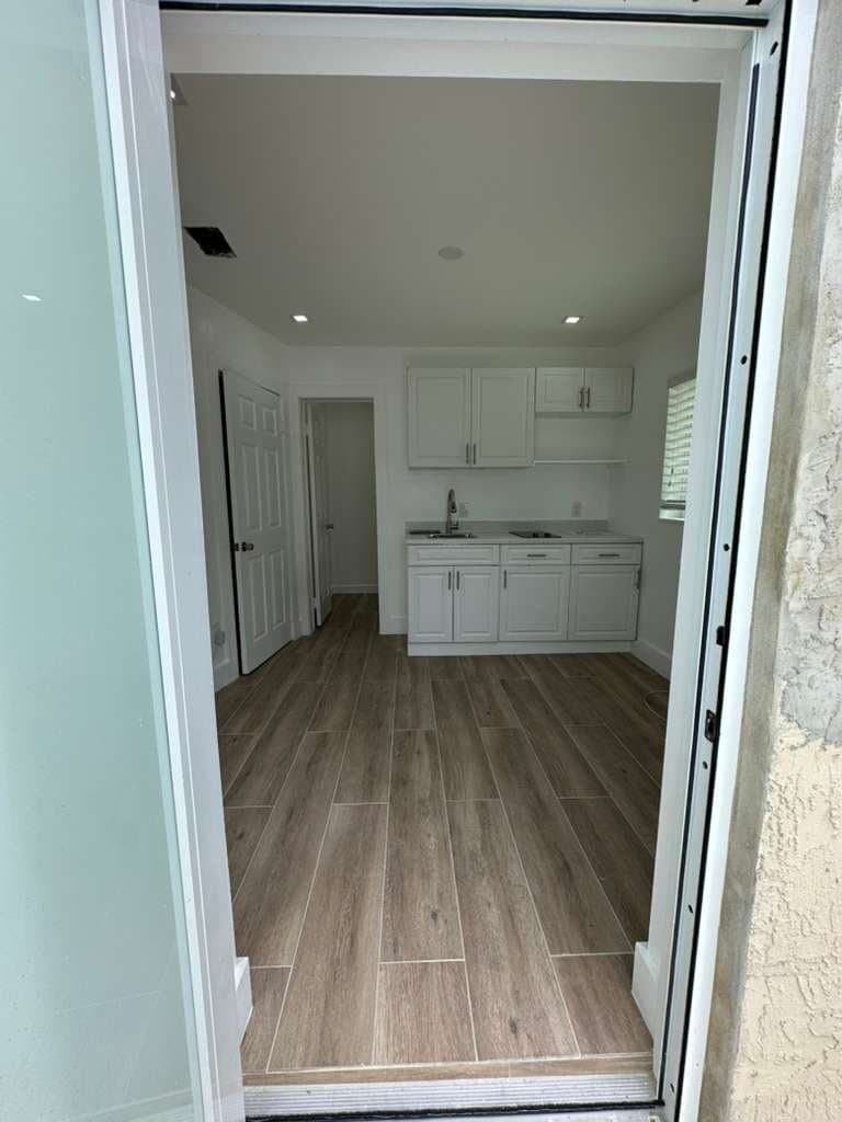 Building Photo - 14510 SW 105th Ave