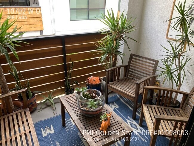 Building Photo - 10702 Octave Ln